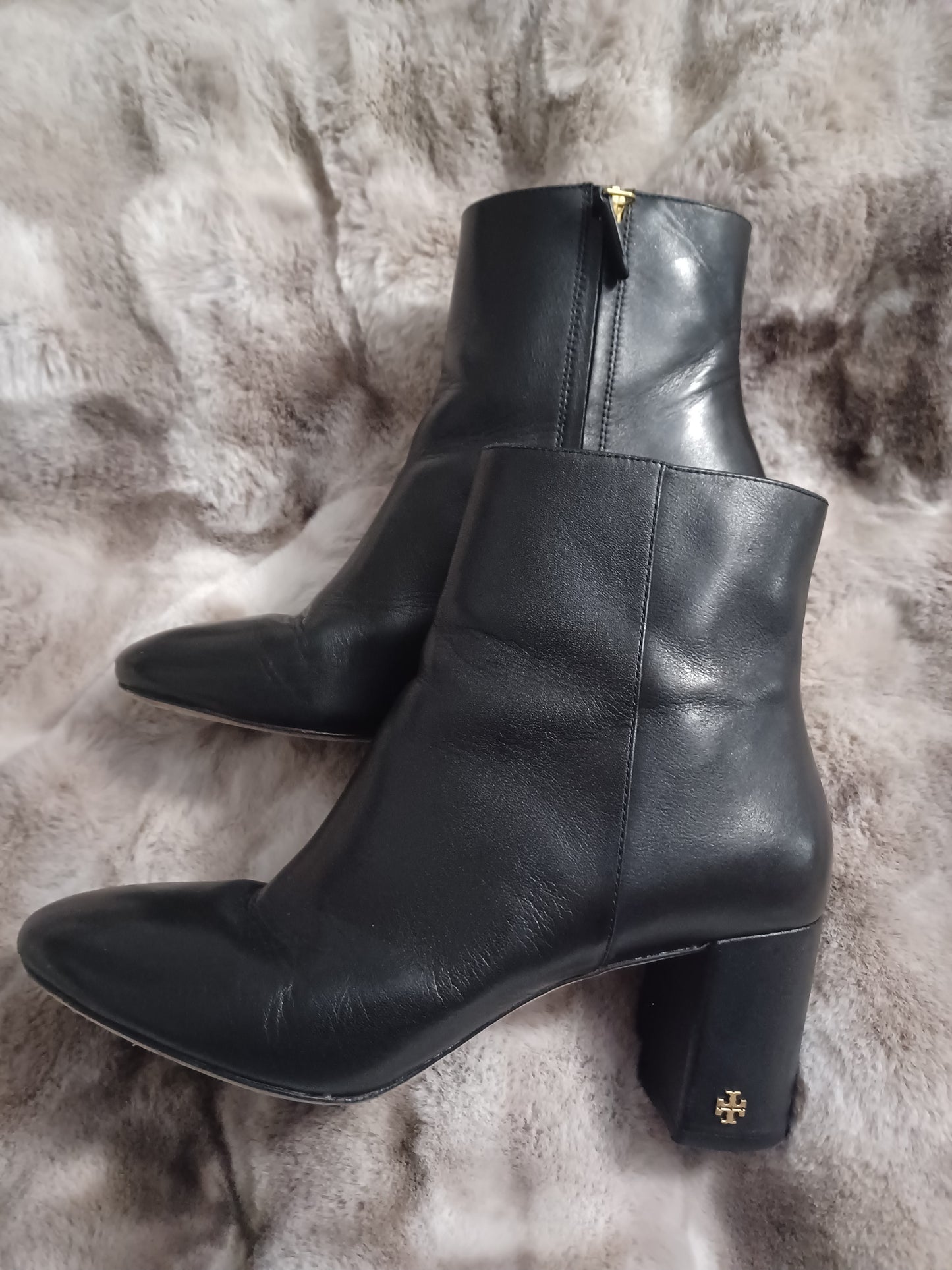 Tory Burch Leather Ankle Boots 10 U.S